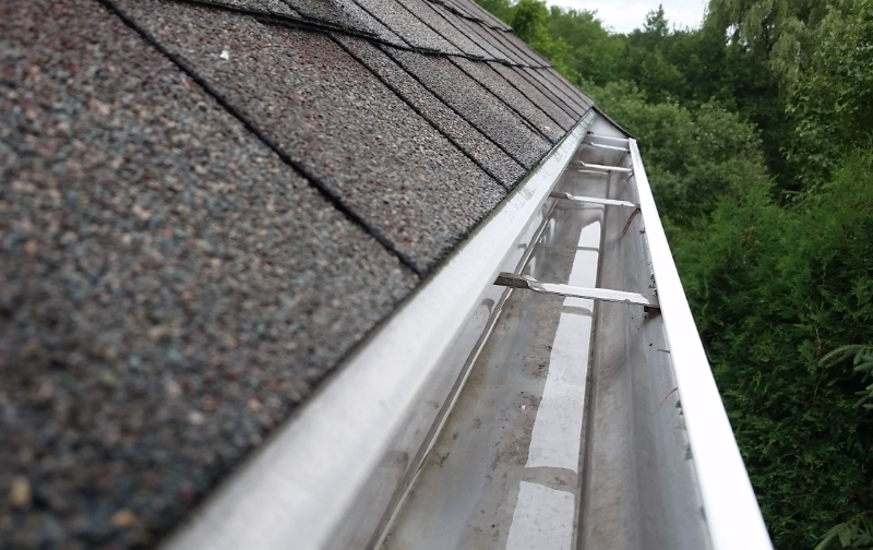 Gutter cleaning and drainage maintenance service